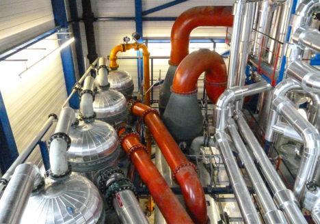 Vorwärmstrecke der Spinnbadaufbereitungsanlage